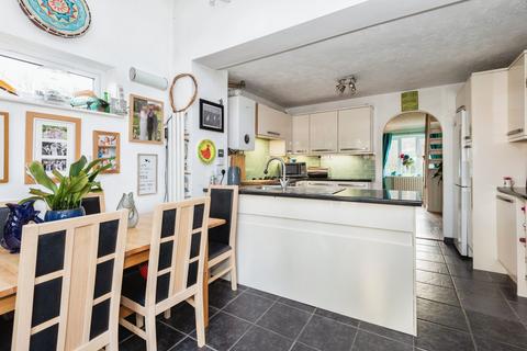 2 bedroom end of terrace house for sale, Morston Close, Tadworth, KT20