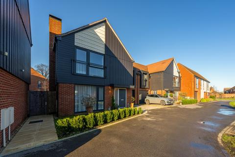 undefined, Stillwater Close, Cranleigh, GU6