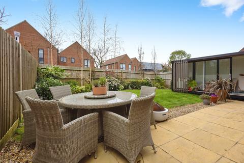 undefined, Stillwater Close, Cranleigh, GU6