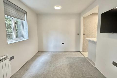 undefined, Wellington Avenue, Bordon, GU35