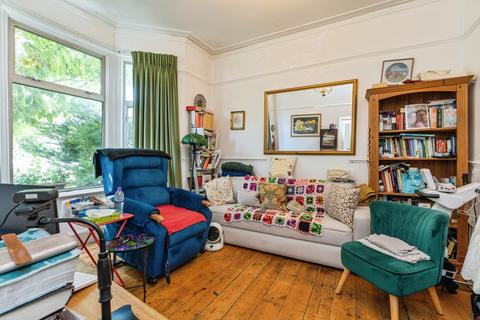 3 bedroom semi-detached house for sale, Bellevue Road, London, N11