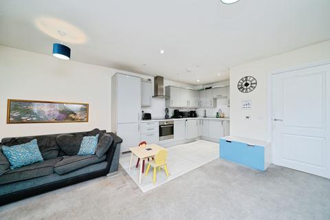 1 bedroom flat for sale, 70 Between Streets, Cobham, KT11