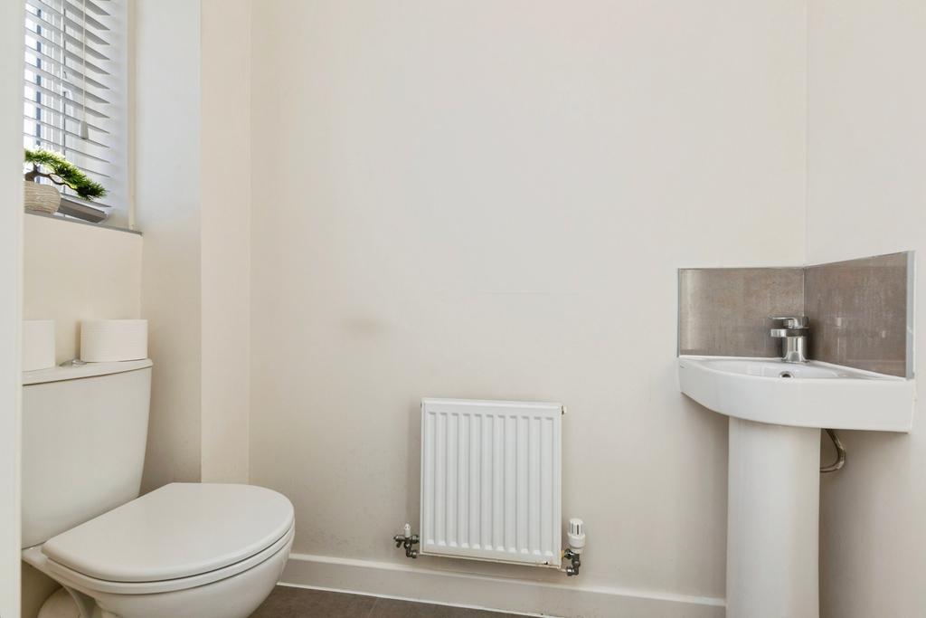 Downstairs Bathroom