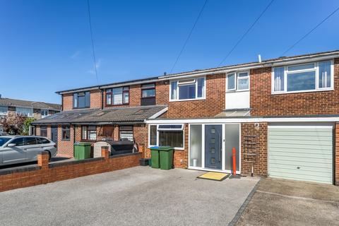 3 bedroom terraced house for sale, Sidney Road, Walton-on-Thames, KT12