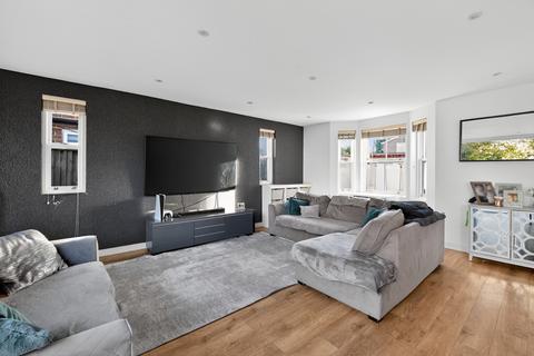 4 bedroom detached house for sale, Brier Lea, Lower Kingswood, Tadworth, KT20