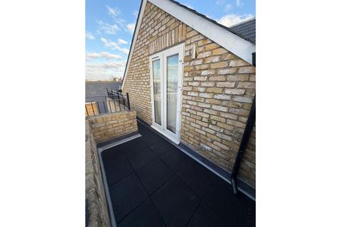 undefined, 125 Richmond Road, Kingston upon Thames, KT2