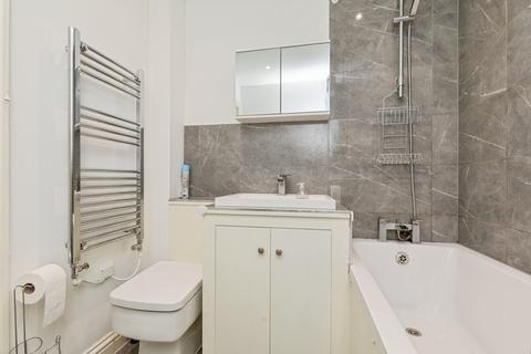 1 bedroom flat for sale, Rush Hill, Bath, BA2