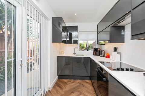 undefined, South Street, Farnborough, GU14