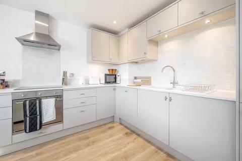 4-6 Church Street, Epsom, KT17