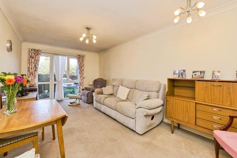 undefined, 43 Kingston Road, New Malden, KT3