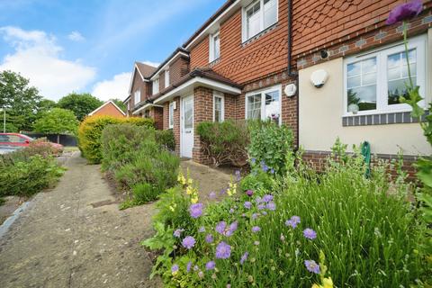 3 bedroom end of terrace house for sale, The Croft, Godalming, GU8