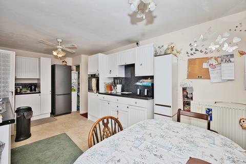 3 bedroom terraced house for sale, Meadow Road, Yeovil, BA21