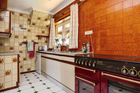 3 bedroom semi-detached house for sale, The Oval, Guildford, GU3
