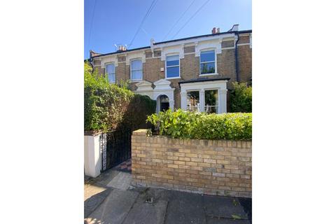 4 bedroom terraced house for sale, Tancred Road, London, N4