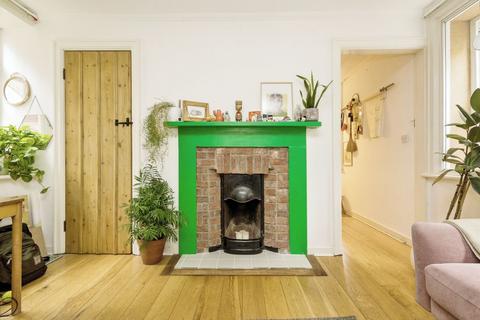undefined, Portsmouth Road, Guildford, GU2