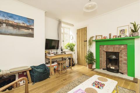 undefined, Portsmouth Road, Guildford, GU2