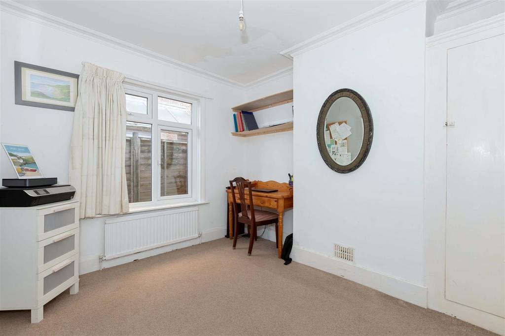 St Thomas's rd 5.jpg
