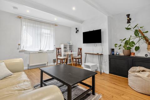 3 bedroom semi-detached house for sale, Raymond Crescent, Guildford, GU2