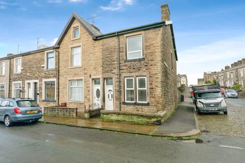 3 bedroom end of terrace house for sale, Gordon Street, Colne, BB8