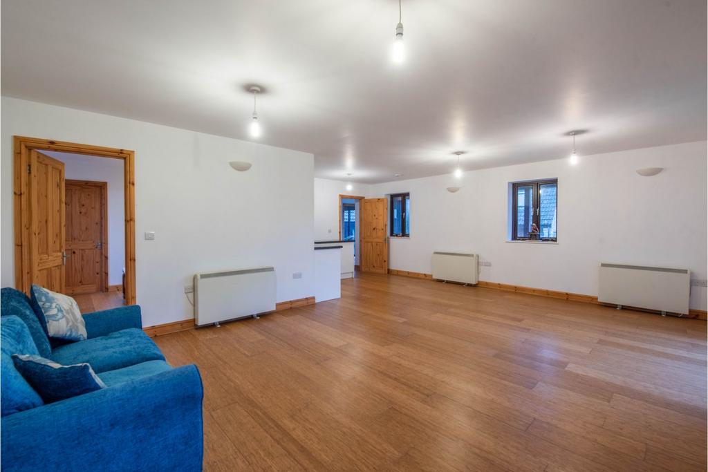 Lounge/Family/Games