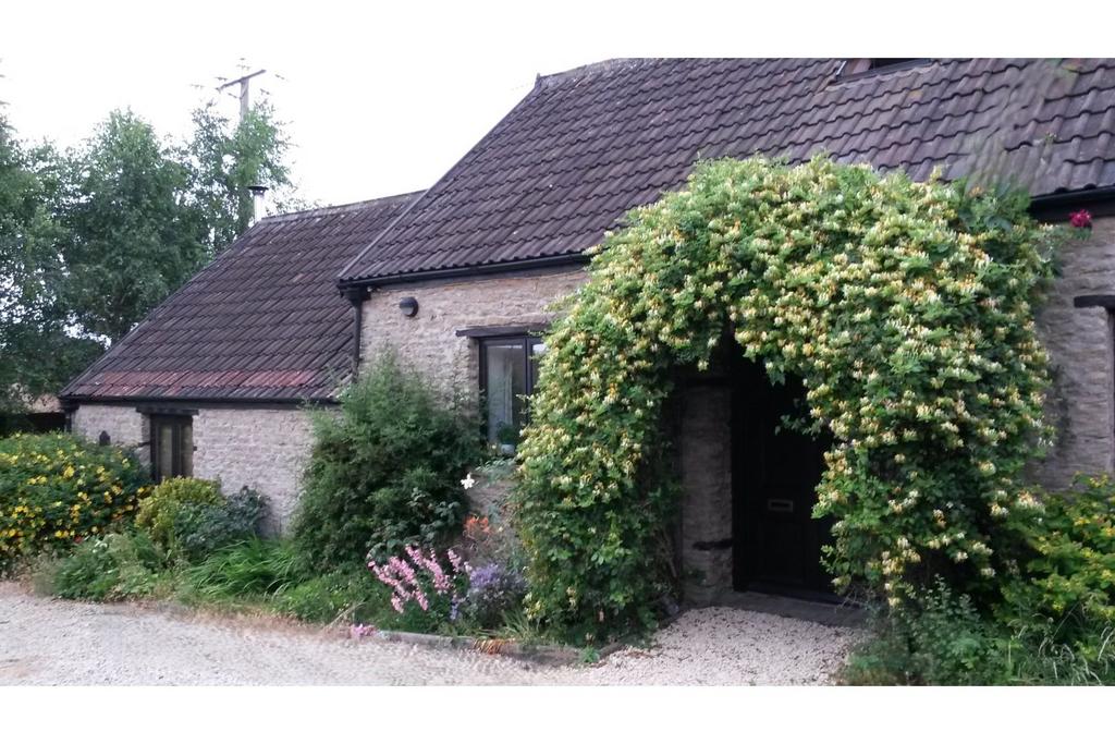 Entrance Porch