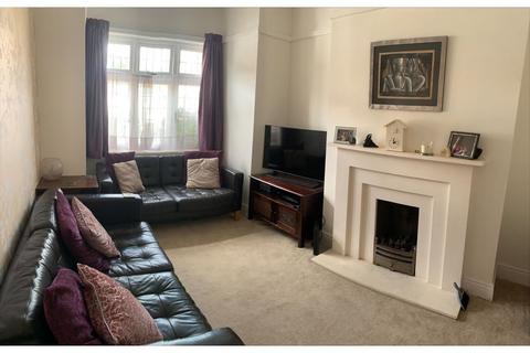 2 bedroom terraced house for sale, Marne Avenue, London, N11