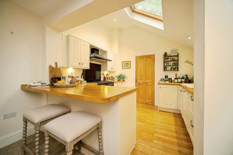 3 bedroom semi-detached house for sale, School Lane, Windlesham, GU20