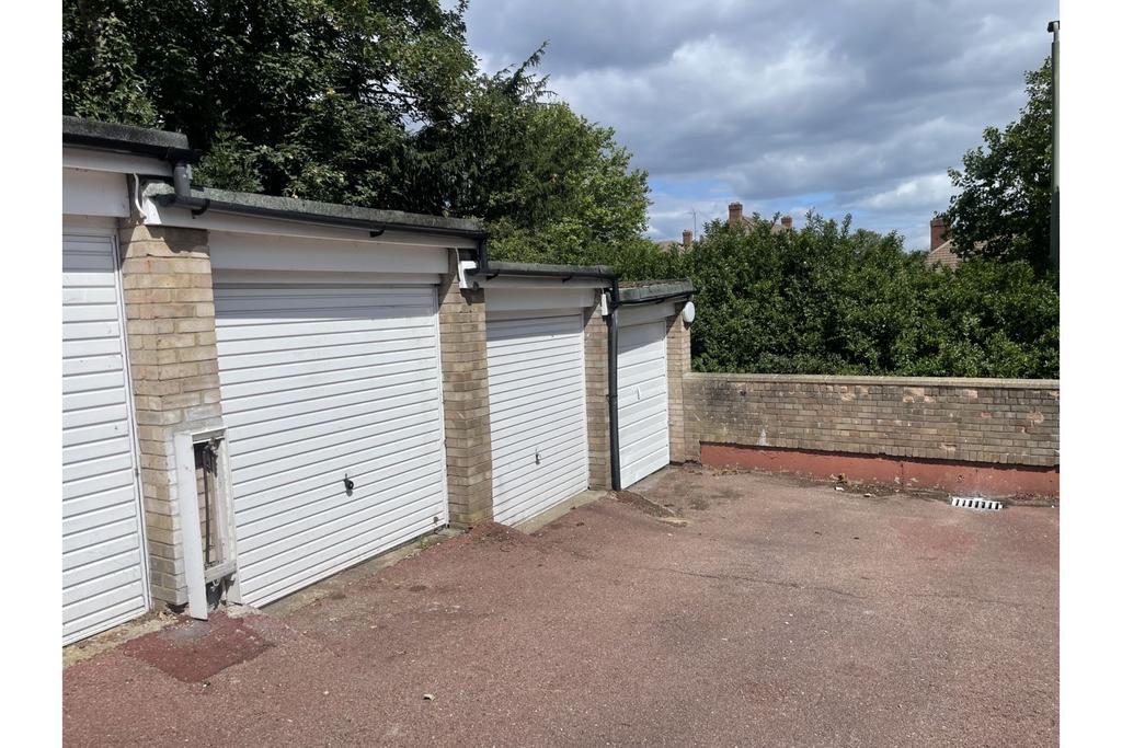 Garage En Bloc