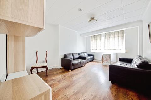 3 bedroom terraced house for sale, Stirling Road, London, N22