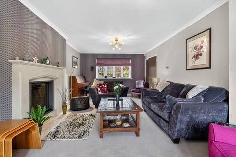 4 bedroom detached house for sale, Trotsworth Avenue, Virginia Water, GU25