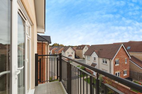 2 bedroom flat for sale, Hurst Avenue, Camberley, GU17