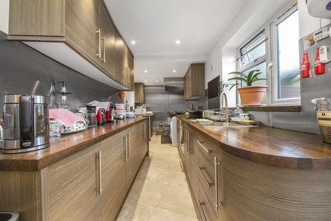 3 bedroom terraced house for sale, Wolves Lane, London, N22