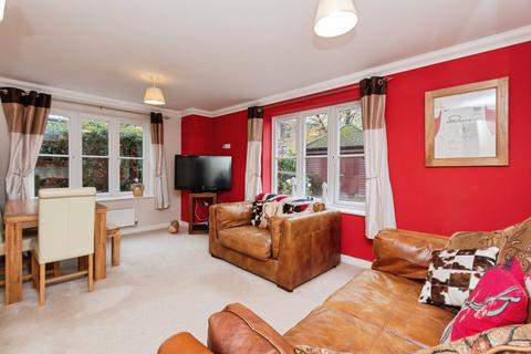 2 bedroom ground floor flat for sale, 44 Hale Road, Farnham, GU9