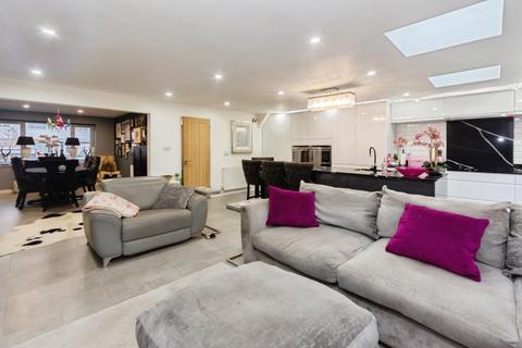 undefined, Oakfields Way, Catherine-De-Barnes, Solihull