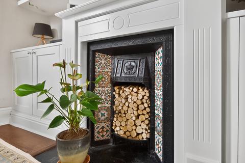 undefined, Cheddington Road, London, N18