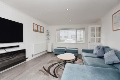 3 bedroom terraced house for sale, Dene Road, Farnborough, GU14