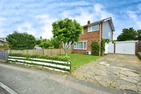 3 bedroom semi-detached house for sale, Thatcher Road, Tonbridge, TN12