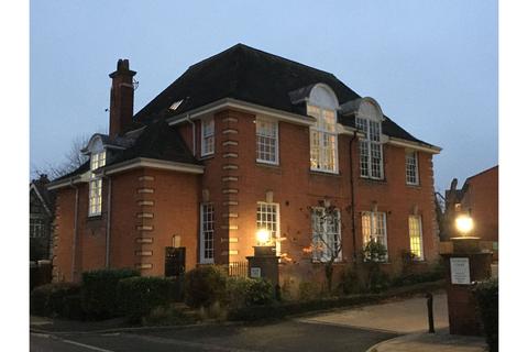 1 bedroom ground floor flat for sale, 1 Crothall Close, London, N13