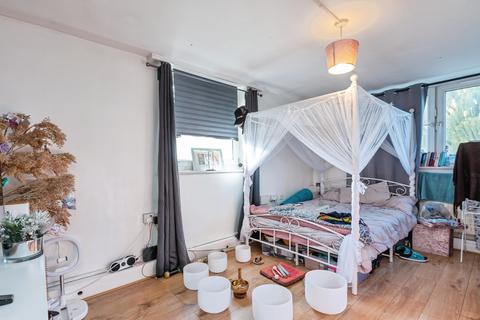 undefined, /Newbury House Partridge Way, London, N22