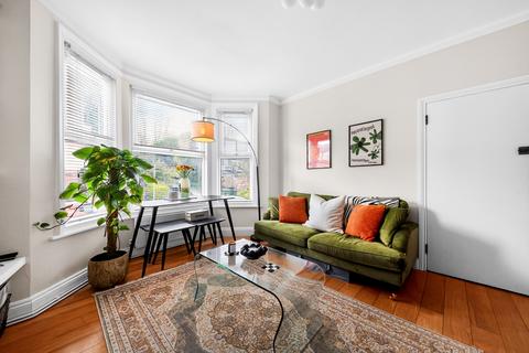 undefined, Dollis Road, London, N3
