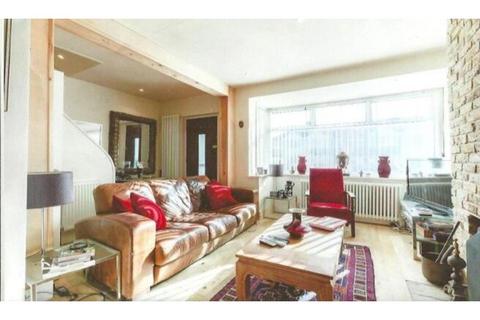 4 bedroom semi-detached house for sale, Jubilee Road, Greenford, UB6