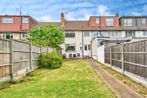 undefined, Elton Avenue, Greenford, UB6