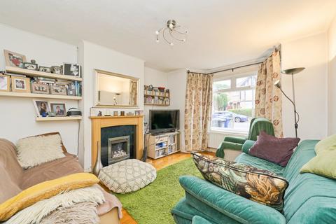 undefined, Elton Avenue, Greenford, UB6