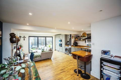 Priestley Drive, Tonbridge, TN10