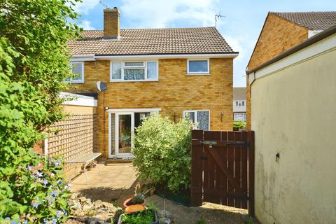 3 bedroom semi-detached house for sale, Oast Meadow, Ashford, TN24