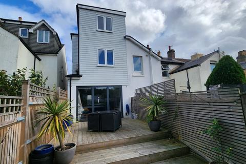 undefined, Norman Road, Tunbridge Wells, TN1