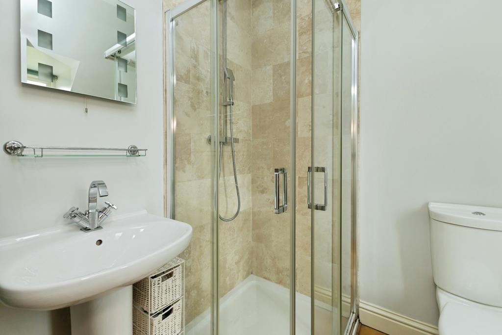 Master En-suite