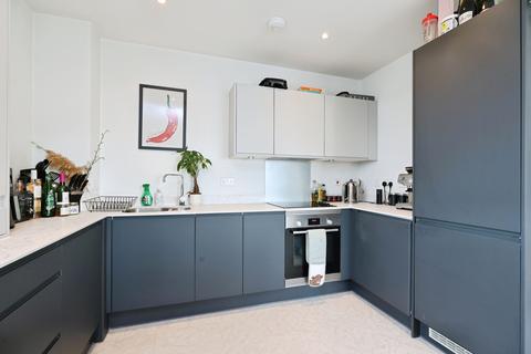 1 bedroom apartment for sale, Parva Grove, Greenford, UB6