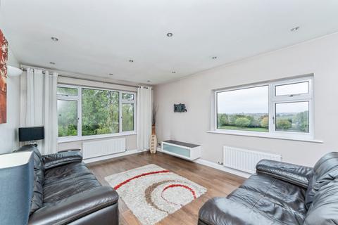undefined, Stickleton Close, Greenford, UB6