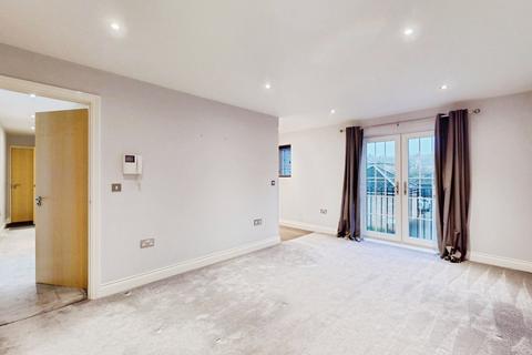 1 bedroom flat for sale, Escroft Court, Menston, LS29